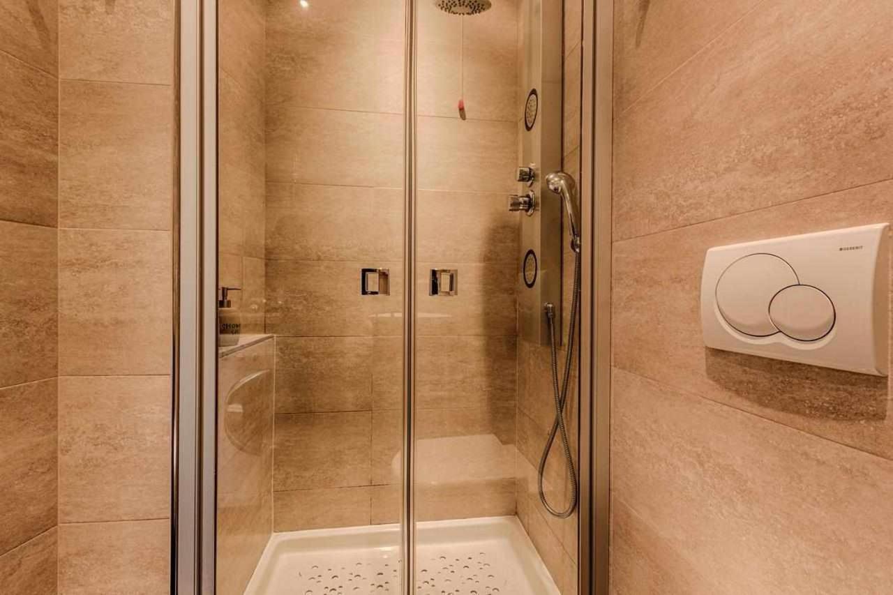 Casa Vacanze Macchi Milan Exterior photo