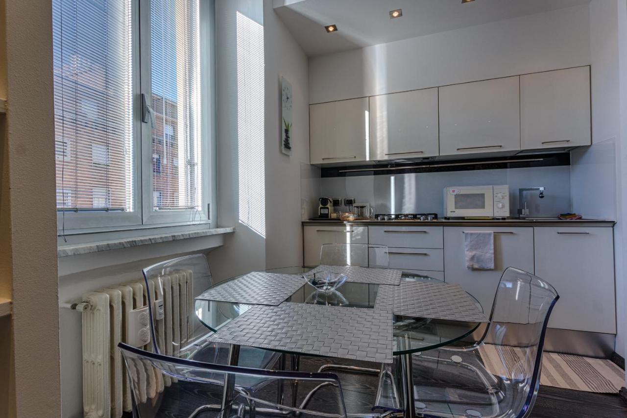 Casa Vacanze Macchi Milan Exterior photo